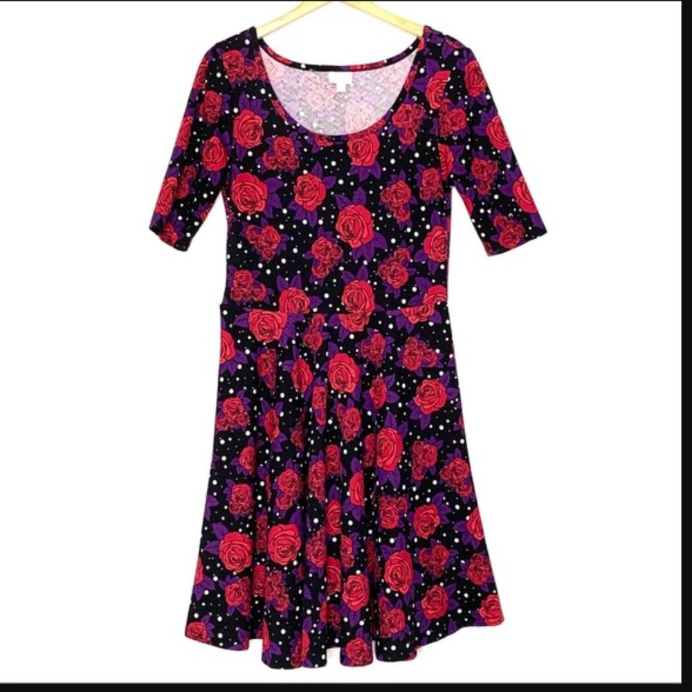 LuLaRoe Nicole Simply Comfortable Red Roses Dress
